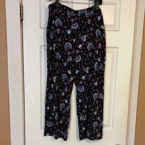 J. Jill Wearever collection pull on pants Large Floral Print Pants soft stretchy